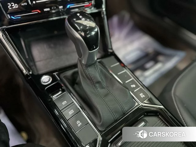 Volkswagen Passat id 4261482 из Китая 16