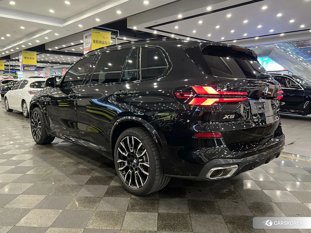 BMW X5 2023 Черный из Китая, фото 5