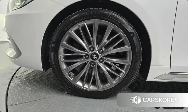 Hyundai Grandeur IG id 4693699 из Кореи 14