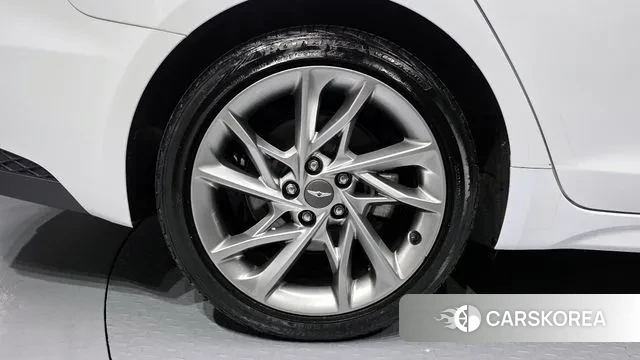 Genesis The New G70 id 3467754 из Кореи 15