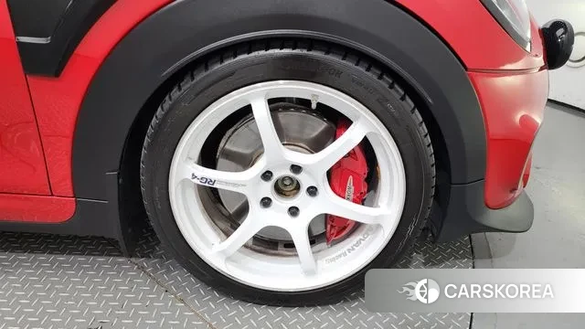 Mini Cooper S id 3029242 из Кореи 15