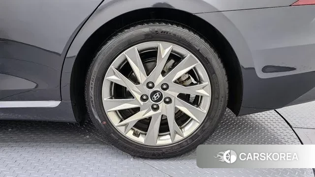 Hyundai The New Grandeur IG Hybrid id 3612118 из Кореи 15