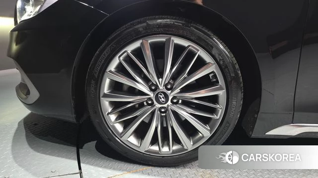 Hyundai Grandeur IG id 4331662 из Кореи 32