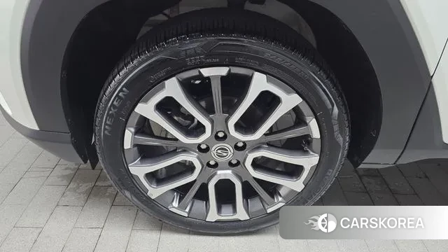 Ssangyong Torres id 3069360 из Кореи 15