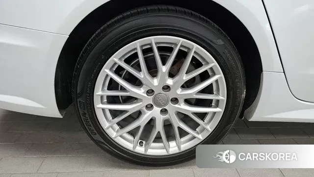 Audi New A6 id 3547399 из Кореи 15