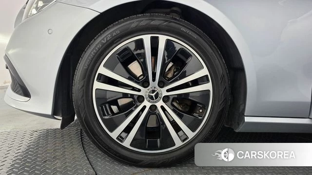 Mercedes-Benz E-Class W213 id 4881685 из Кореи 25