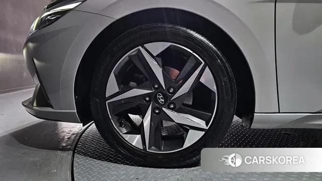 Hyundai Avante (CN7) id 3612031 из Кореи 15