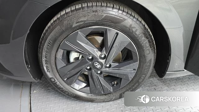 Hyundai Avante (CN7) id 3844261 из Кореи 15