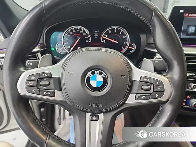 BMW 5 Series (G30) id 3773171 из Кореи 15