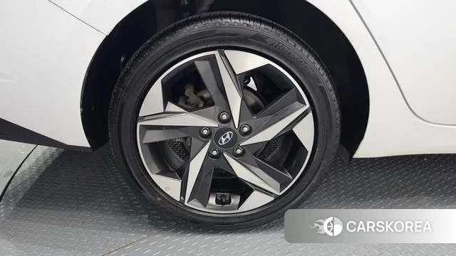 Hyundai Avante (CN7) id 3529960 из Кореи 15