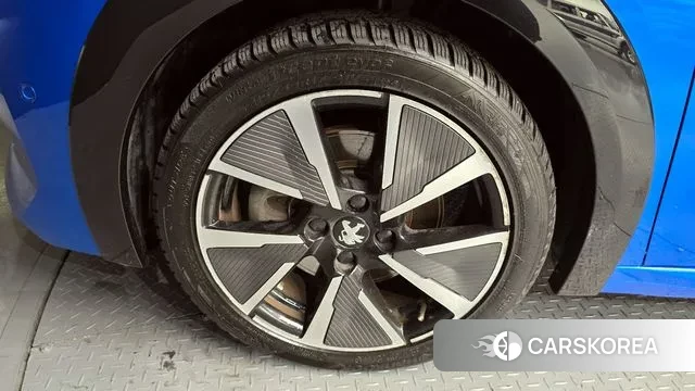 Peugeot e-208 second Generation id 3033358 из Кореи 15