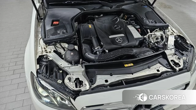 Mercedes-Benz E-Class W213 id 4873630 из Кореи 25