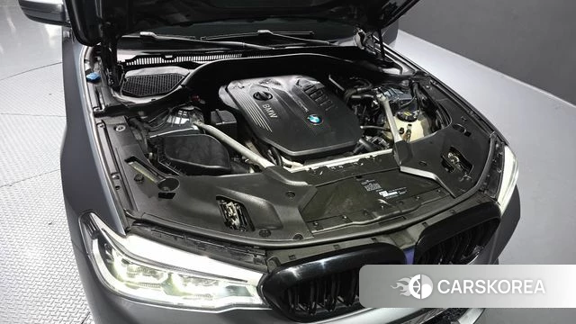 BMW 5 Series (G30) id 3845407 из Кореи 15