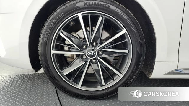 Hyundai The New Grandeur IG id 4187181 из Кореи 29