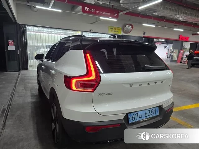 Volvo XC40 Richards 2023 Белый из Кореи, фото 5
