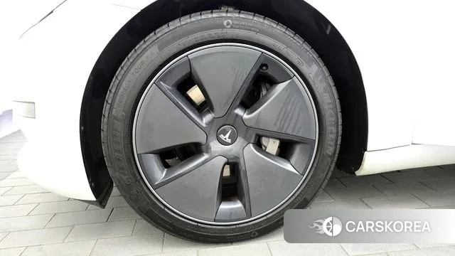 Tesla Model 3 id 3094294 из Кореи 15