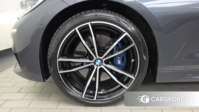 BMW 3 Series (G20) id 4836783 из Кореи 27