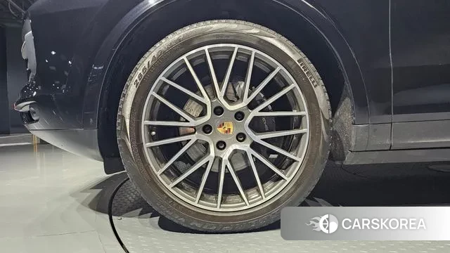 Porsche Cayenne (PO536) id 3736217 из Кореи 15