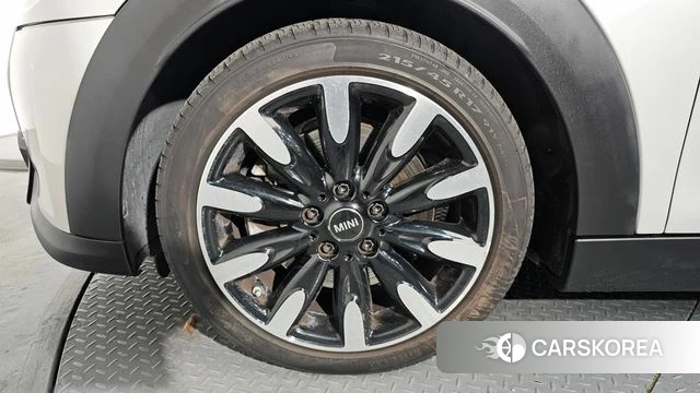 Mini Cooper S id 4619369 из Кореи 26