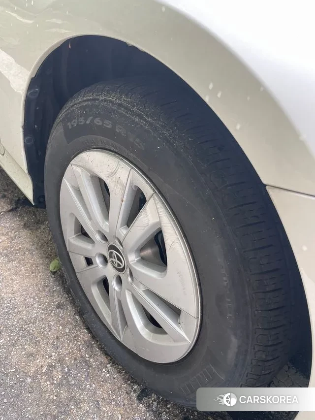 Toyota Prius 4th Generation id 3357276 из Кореи 12