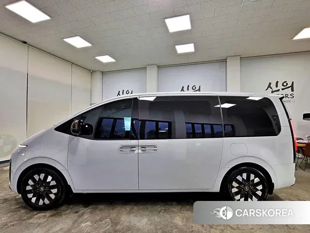 Hyundai Staria id 3752215 из Кореи 15