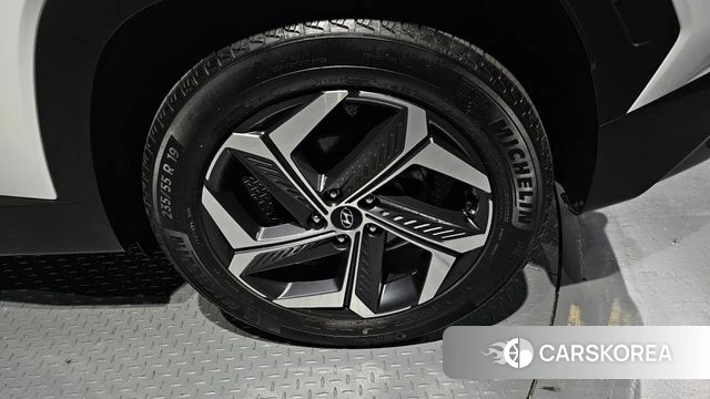 Hyundai Tucson (NX4) id 3884855 из Кореи 15