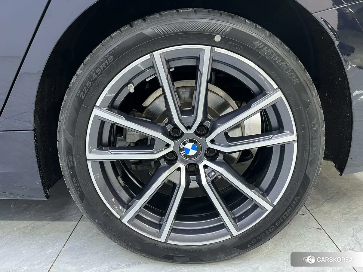 BMW 3 series id 4452091 из Китая 19