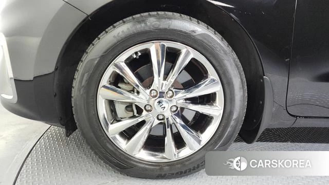 Kia The New Carnival id 4378167 из Кореи 15