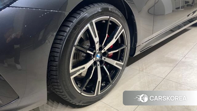 BMW 5 Series (G60) id 4462511 из Кореи 15