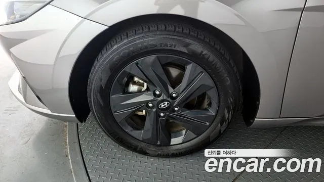 Hyundai Avante Hybrid (CN7) id 2711607 из Кореи 15