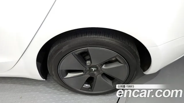 Tesla Model 3 id 2832452 из Кореи 15