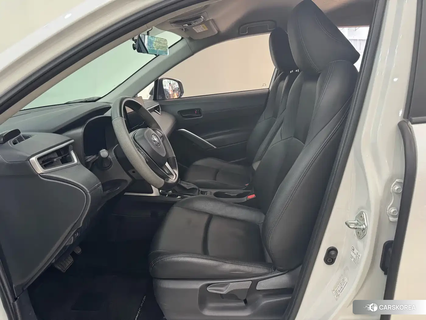 Toyota Frontlander 2023 Белый из Китая, фото 6