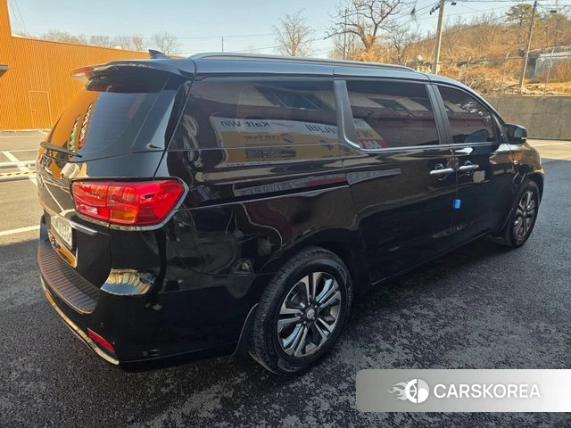 Kia The New Carnival id 3814472 из Кореи 15