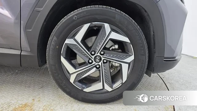 Hyundai Tucson (NX4) id 3770307 из Кореи 15