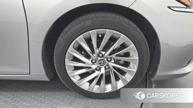 Lexus ES300h 7th generation id 3377839 из Кореи 15