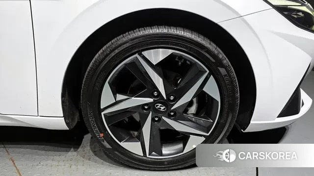 Hyundai Avante Hybrid (CN7) id 2999650 из Кореи 15