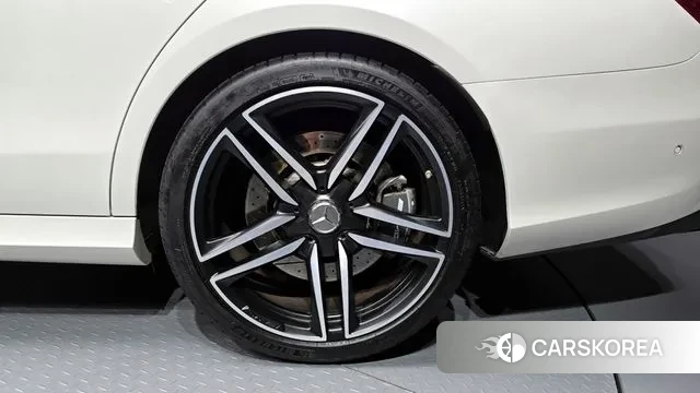 Mercedes-Benz E-Class W213 id 3107215 из Кореи 15