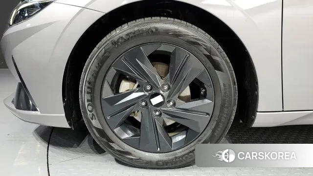 Hyundai Avante Hybrid (CN7) id 3447936 из Кореи 15