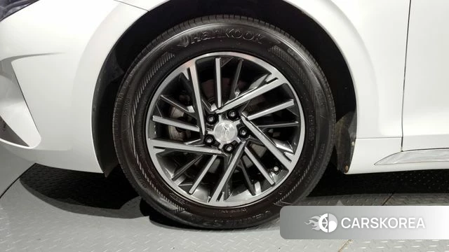 Hyundai The New Grandeur IG id 4338930 из Кореи 25