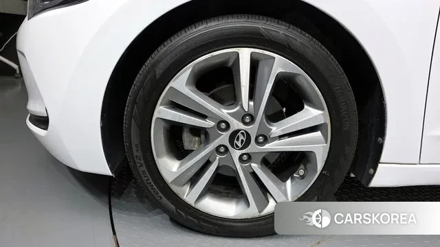 Hyundai Avante AD id 2977179 из Кореи 15