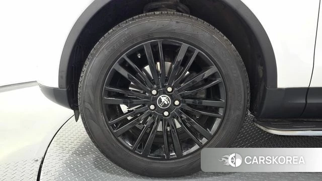 Land Rover Discovery 5 id 4856344 из Кореи 35