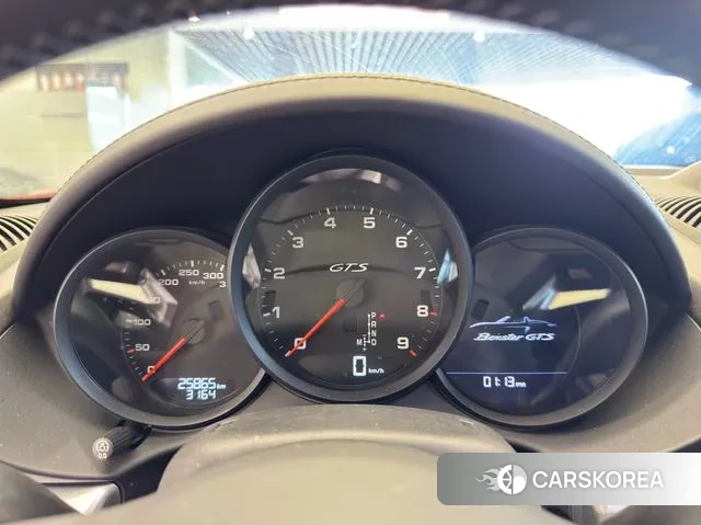 Porsche 718 Boxster 2021 Красный из Кореи, фото 5