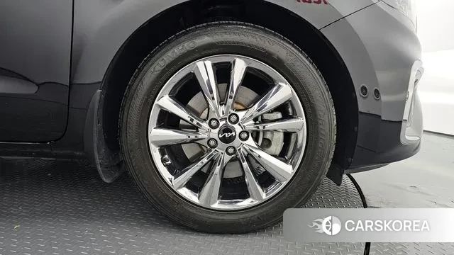 Kia The New Carnival id 3455109 из Кореи 15