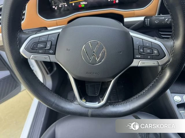 Volkswagen Bora id 4256947 из Китая 20