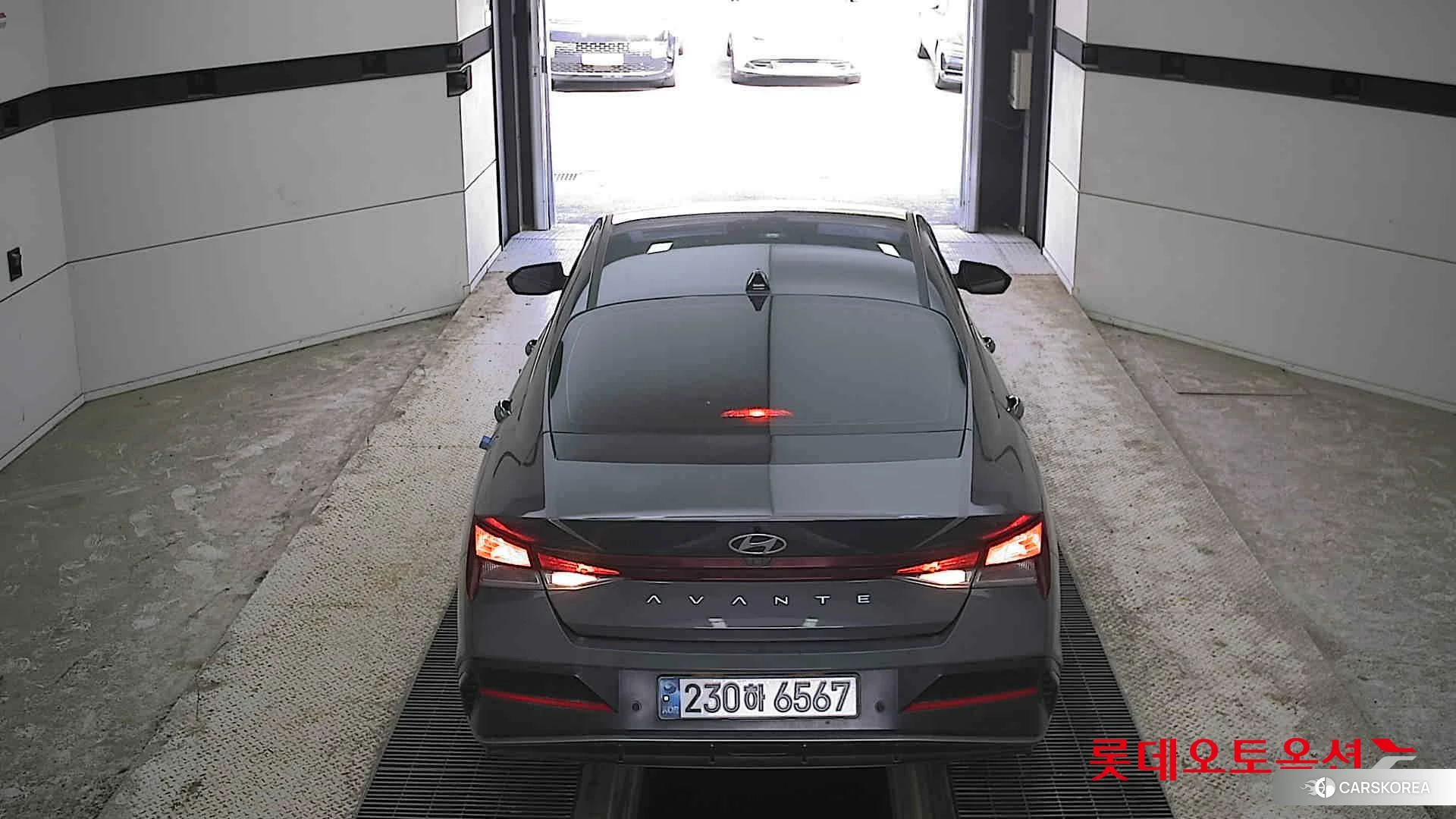 Hyundai Avante Hybrid id 4289481 из Кореи 32