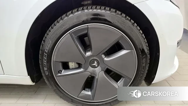 Tesla Model 3 id 3529273 из Кореи 15