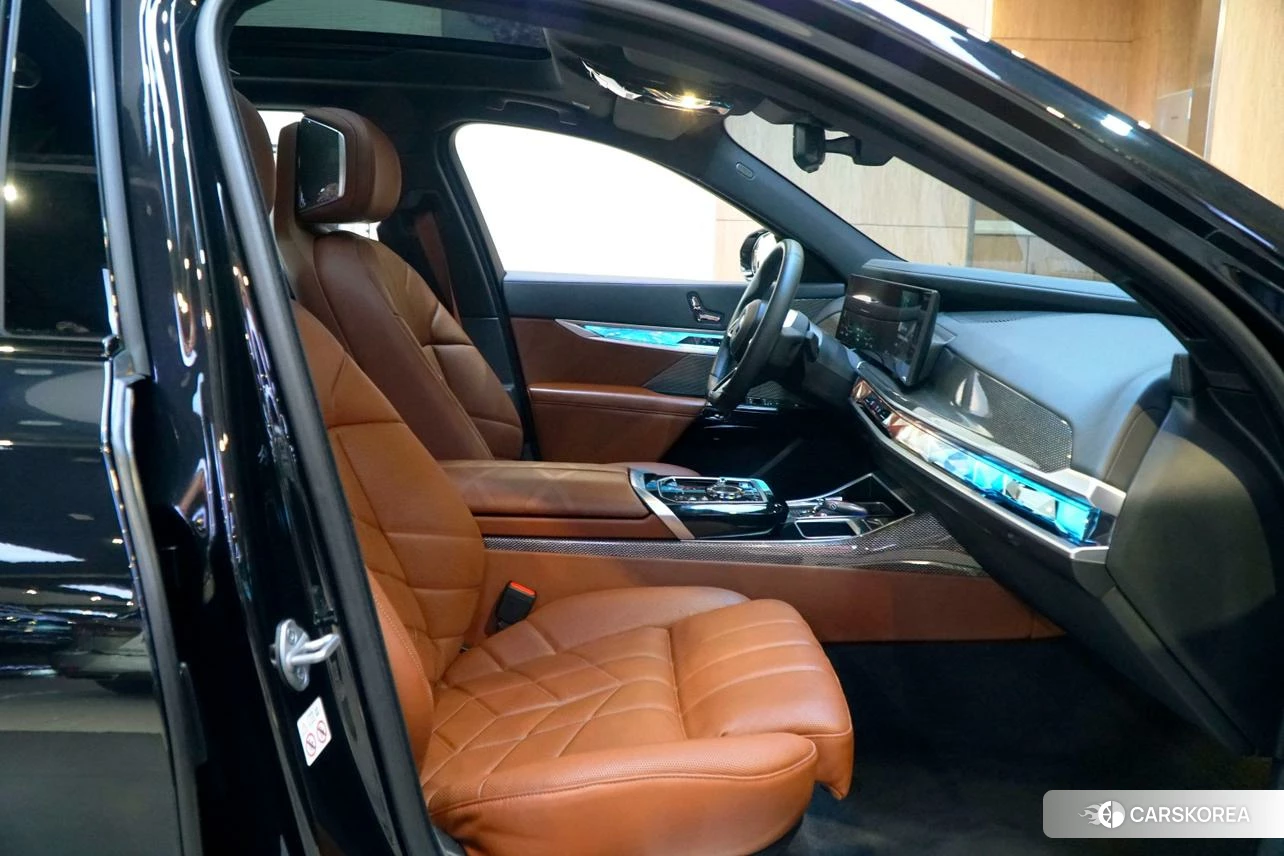 BMW i7 id 4485284 из Китая 19