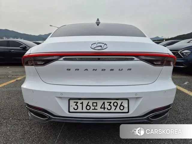 Hyundai The New Grandeur IG id 3311918 из Кореи 15