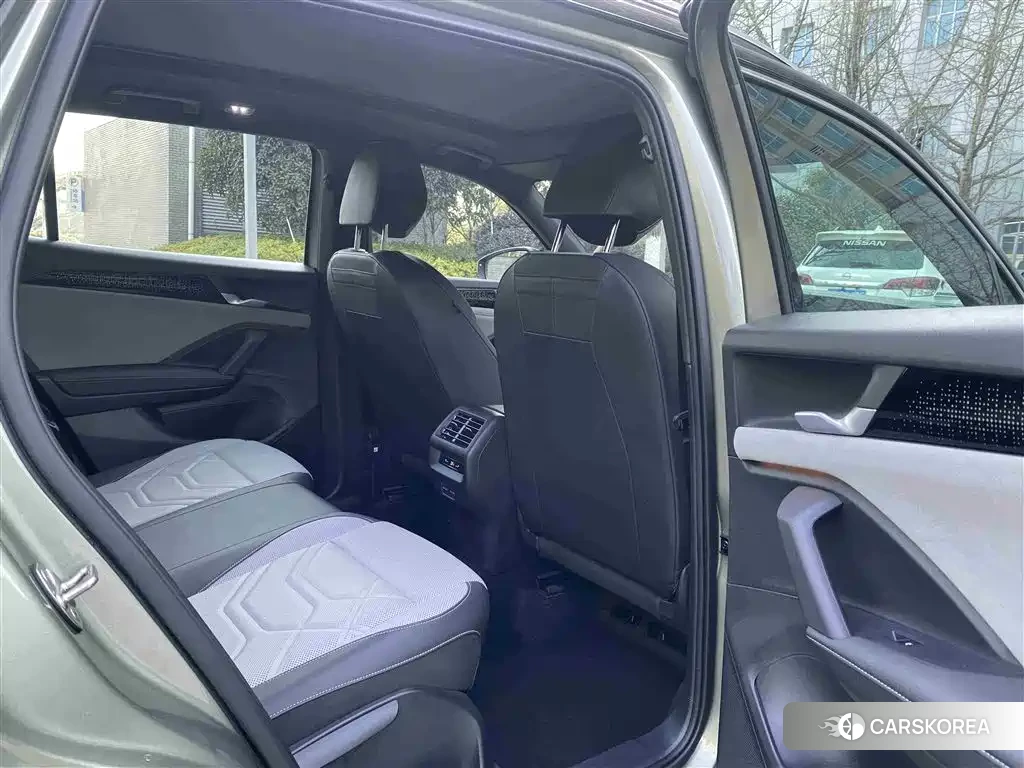 Volkswagen Tayron 2025 Зеленый из Китая, фото 5
