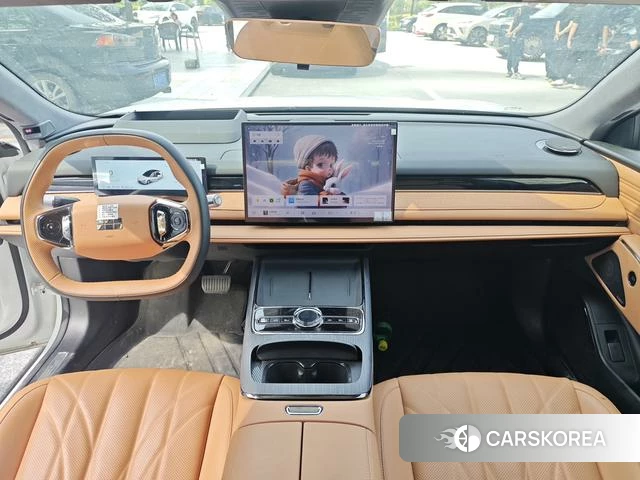 Geely Galaxy Galaxy Sparkle 8 PHEV 2025 Белый из Китая, фото 5